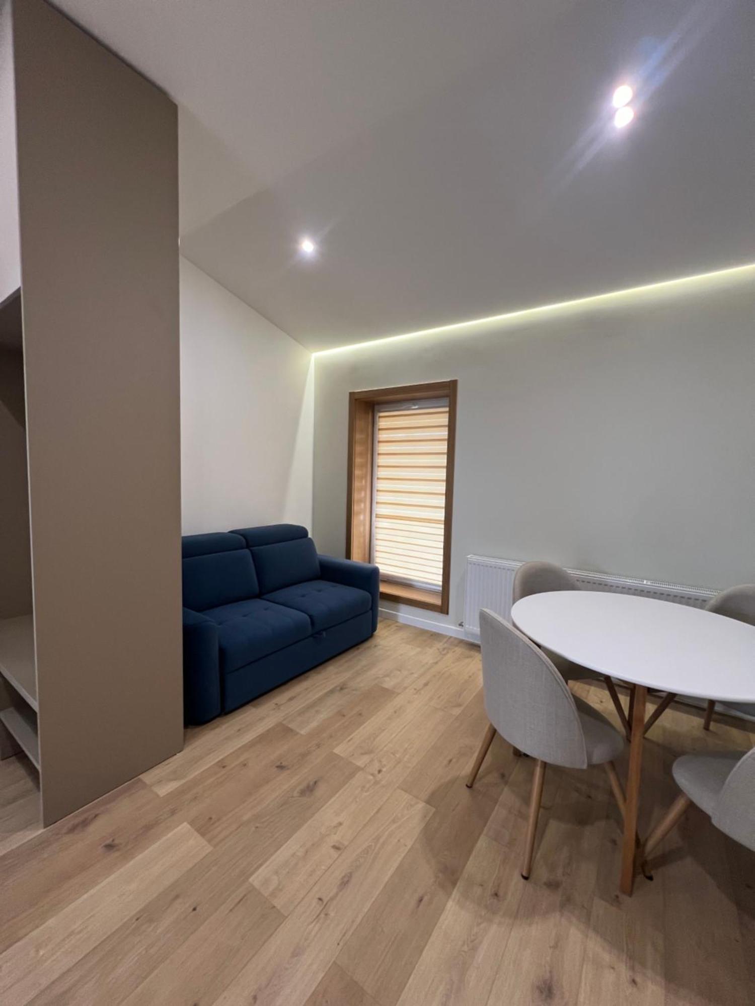 Apartment Suite Mukachevo Eksteriør bilde