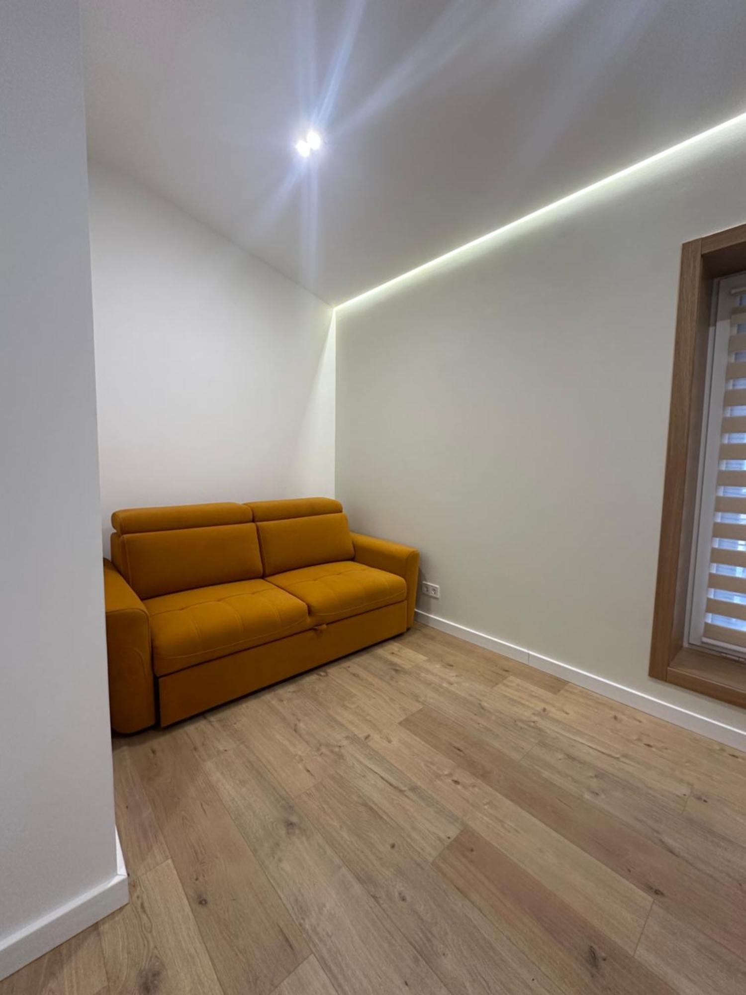 Apartment Suite Mukachevo Eksteriør bilde