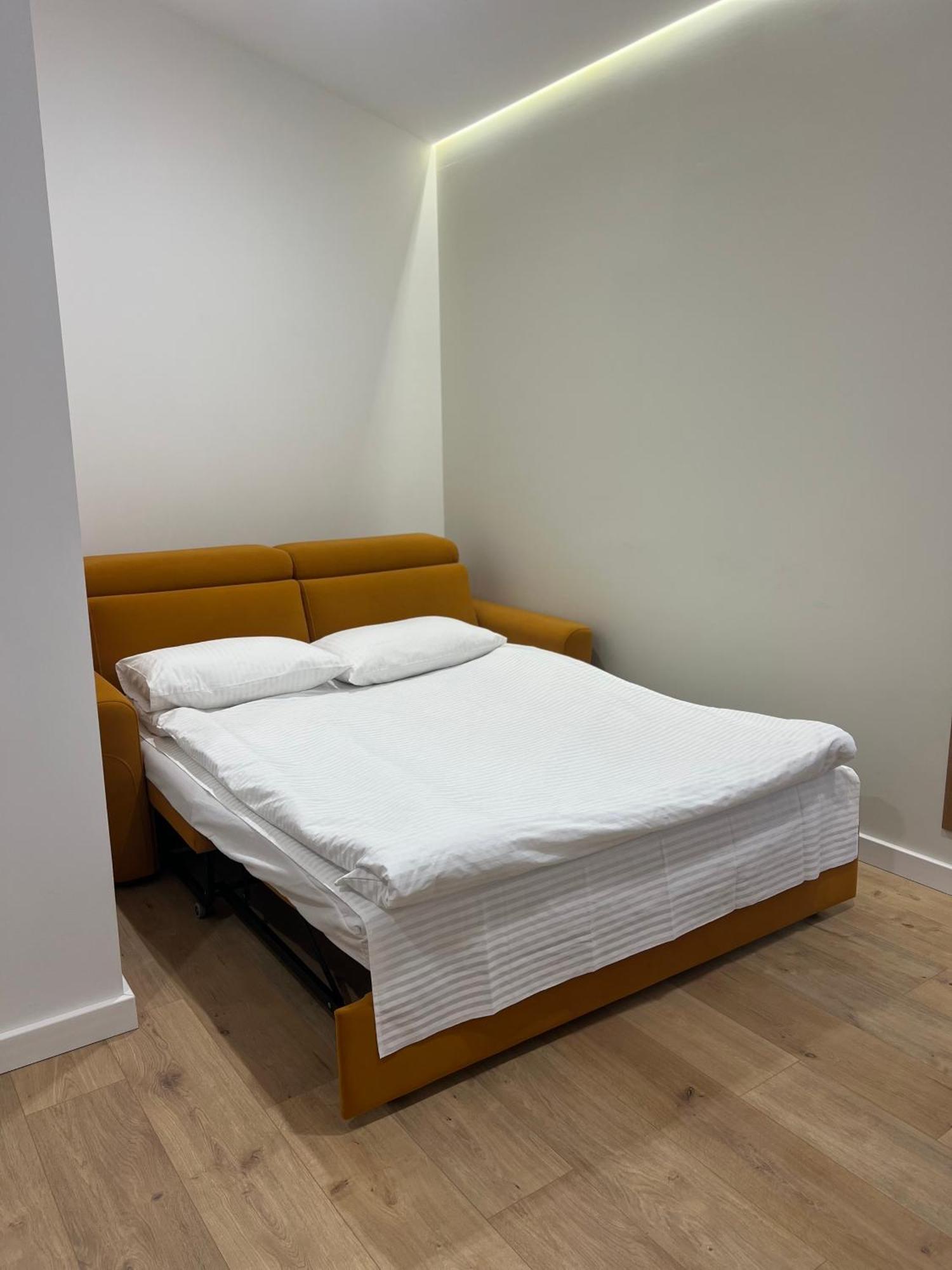 Apartment Suite Mukachevo Eksteriør bilde